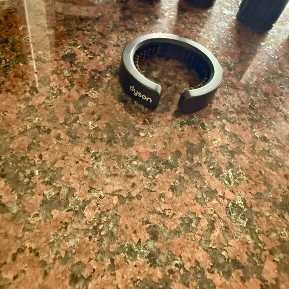 Dyson Airwrap! - Picture 8 of 9